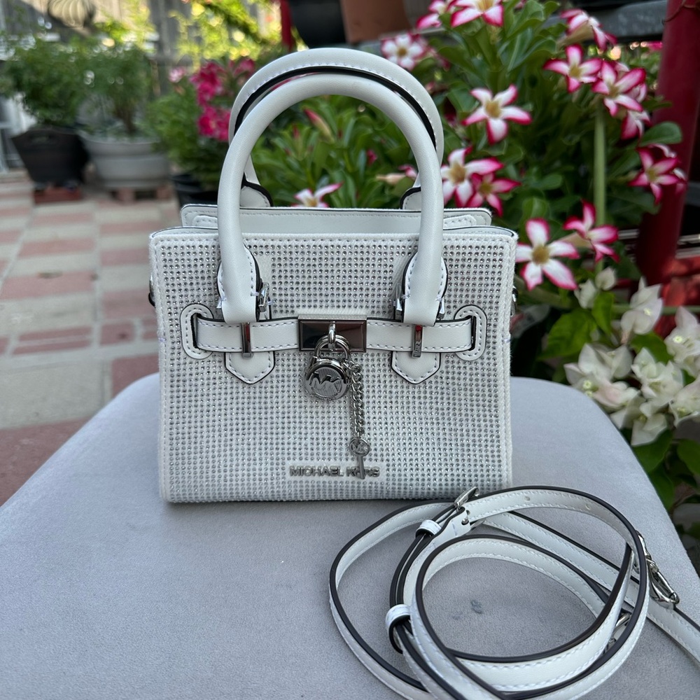 Michael Kors XS PURSE - Picture 4 of 14